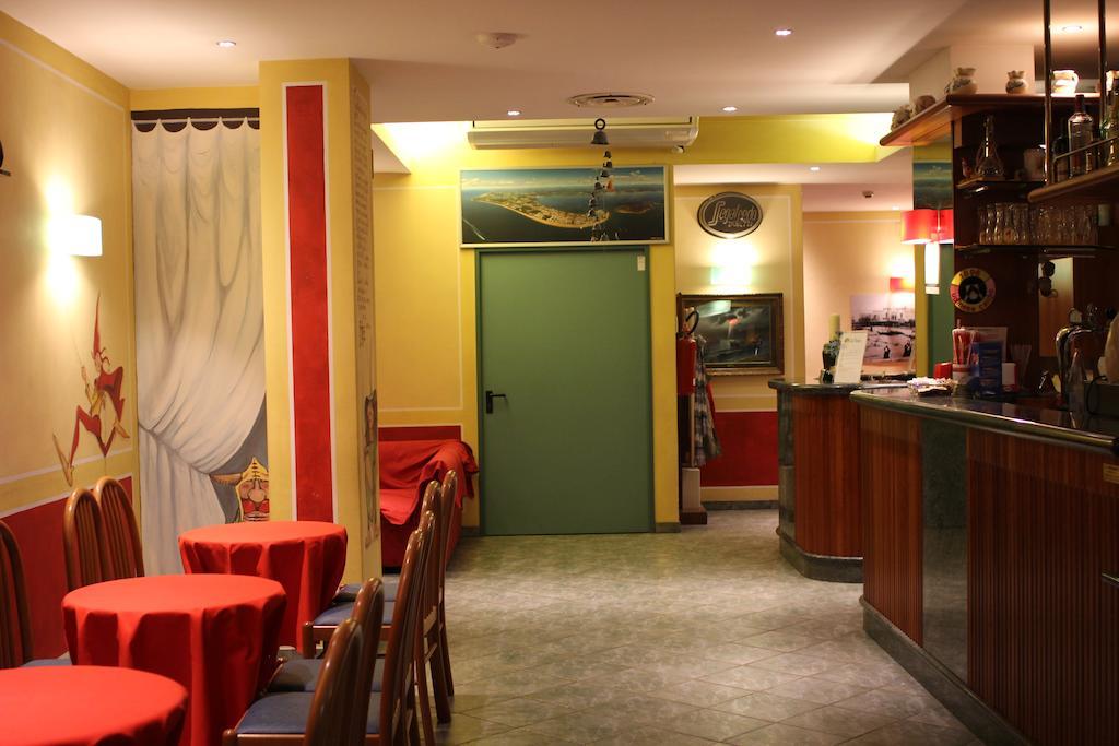 Hotel La Fenice リニャーノ・サッビアドーロ エクステリア 写真